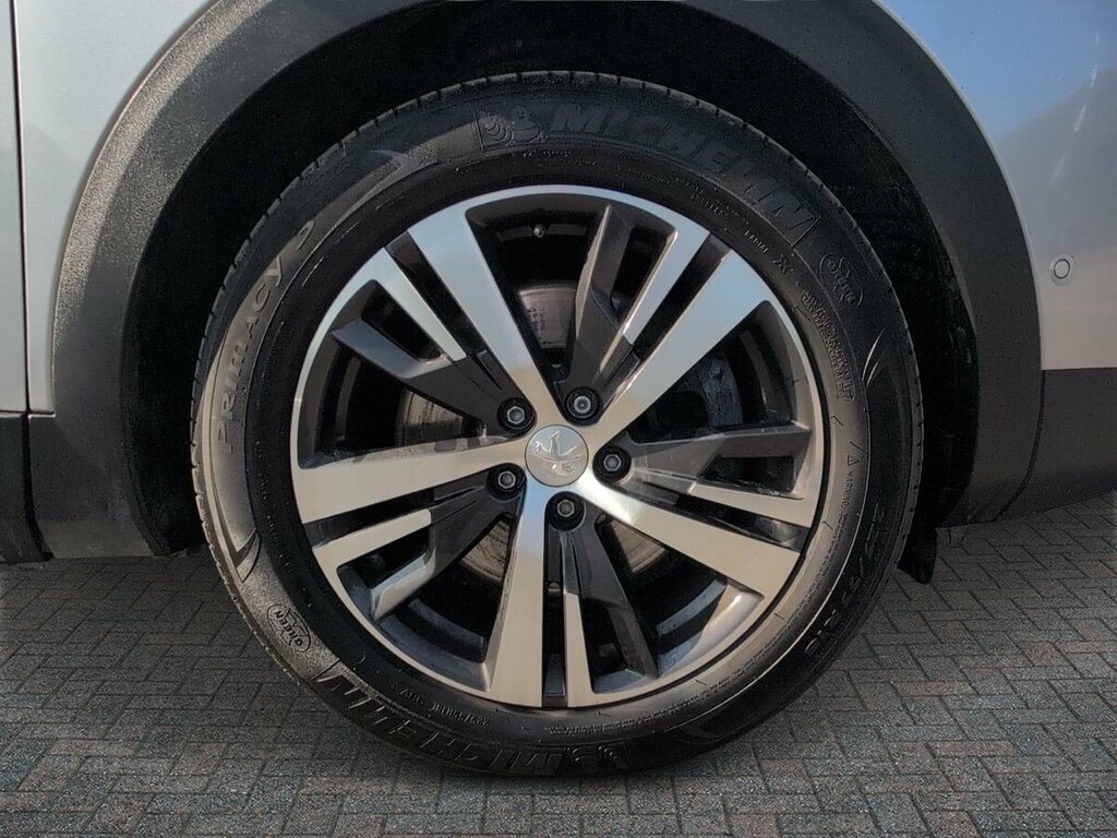 Peugeot 3008 1.6 13.2Kwh Allure Premium E-eat - 2022 22 Grey #5