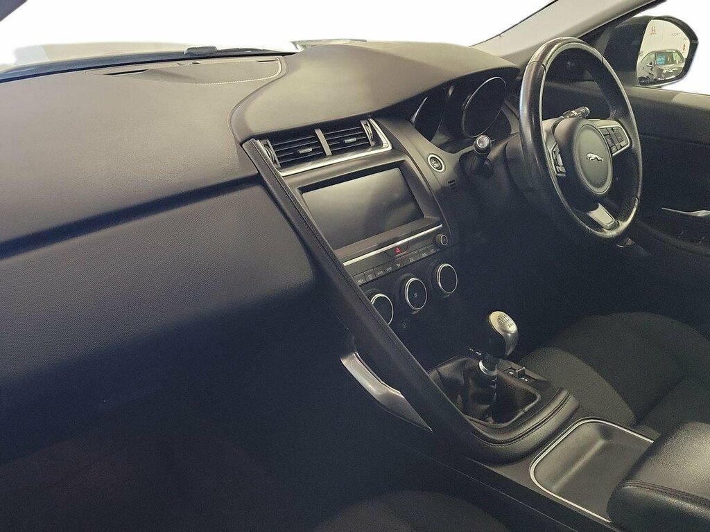 Jaguar E-Pace 2.0 D150 - 2018 68 White #2