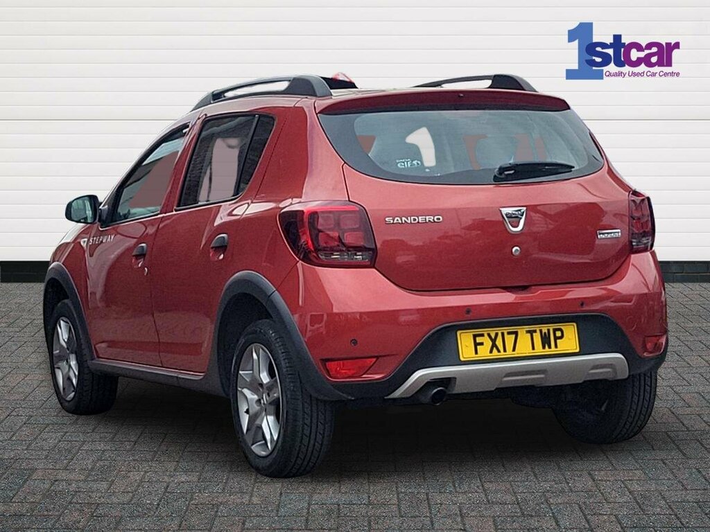 Dacia Sandero 0.9 Tce Laureate - 2017 17 FX17TWP Red #3