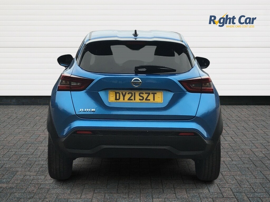 Nissan Juke N-connecta Red #13
