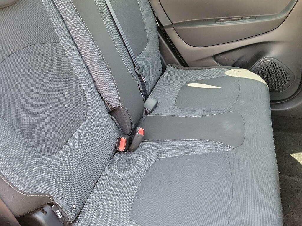 Renault Captur 0.9 Tce 90 Dynamique S Medianav Energy Black #10