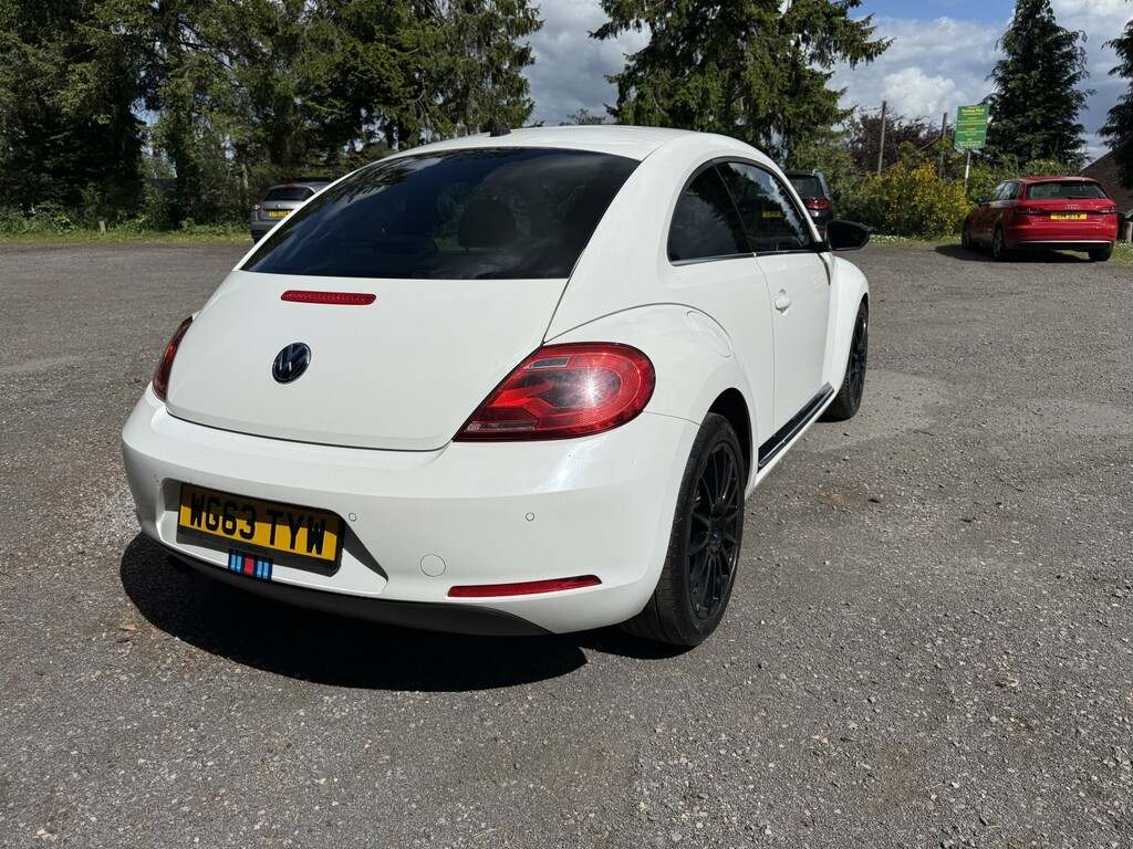 Volkswagen Beetle Hatchback 1.4 Tsi Design Euro 5 201313 White #16