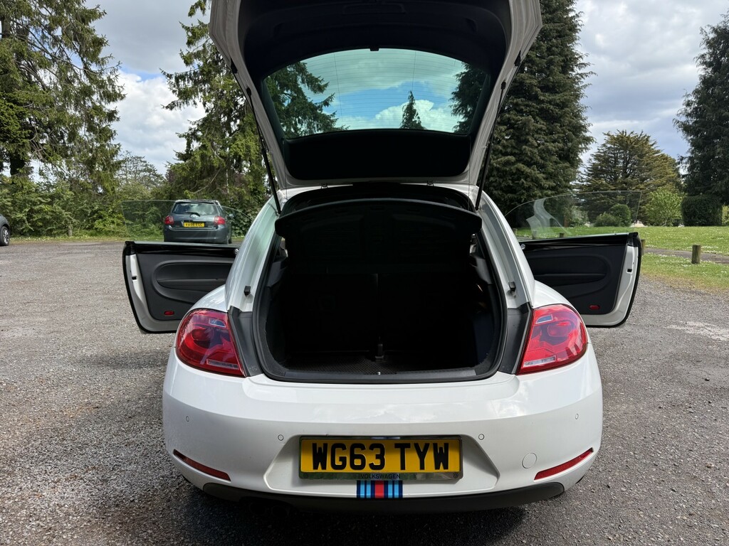 Volkswagen Beetle Hatchback 1.4 Tsi Design Euro 5 201313 White #25