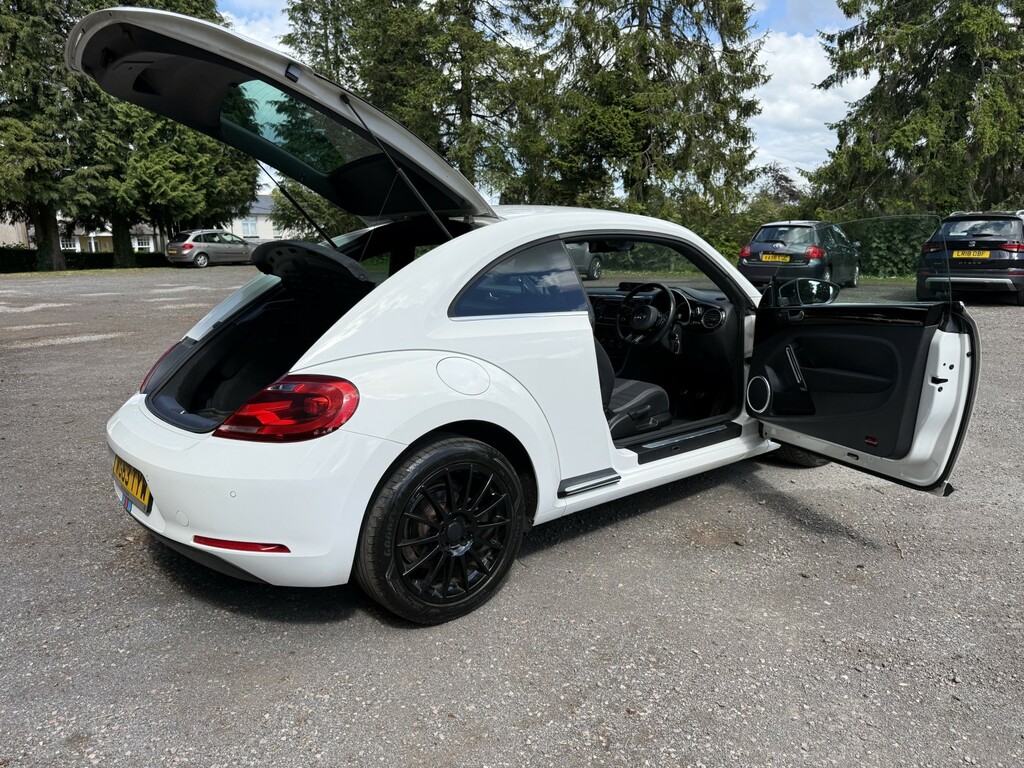Volkswagen Beetle Hatchback 1.4 Tsi Design Euro 5 201313 White #24