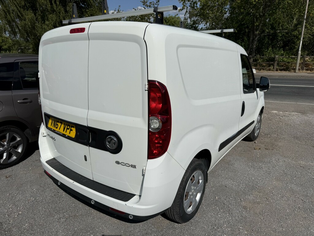 Vauxhall Combo 1.3 2017 White #4