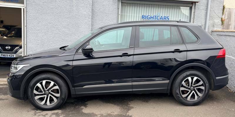 Volkswagen Tiguan 1.5 Tsi Active - 2021 21 SA21MLB Black #3