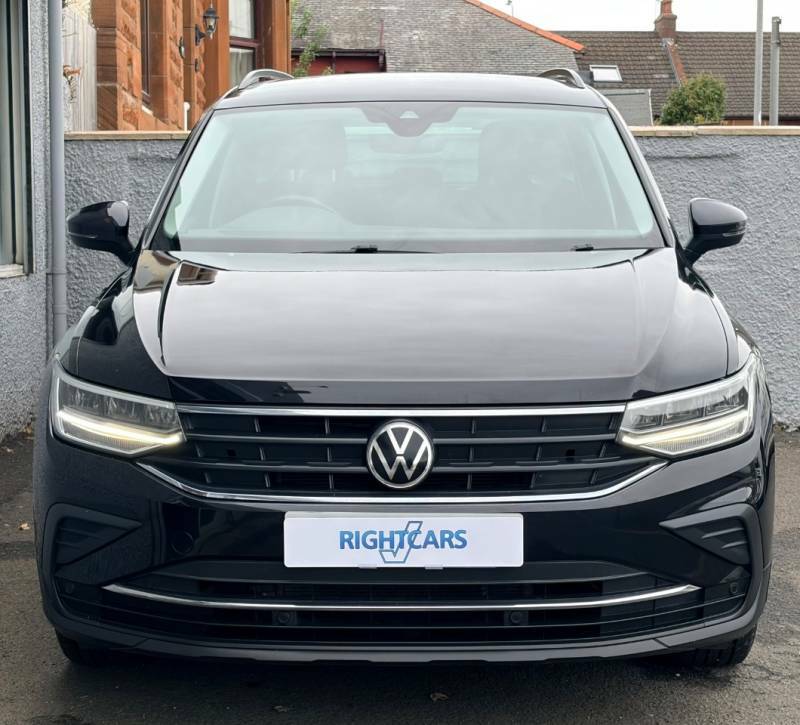 Volkswagen Tiguan 1.5 Tsi Active - 2021 21 SA21MLB Black #5