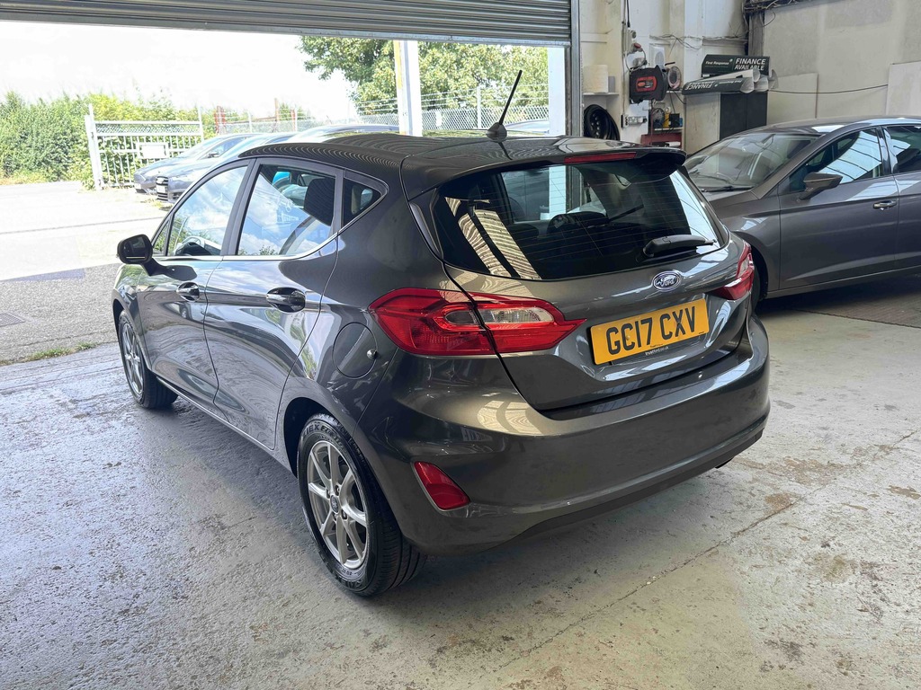 Ford Fiesta 1.1 Zetec GC17CXV Grey #5