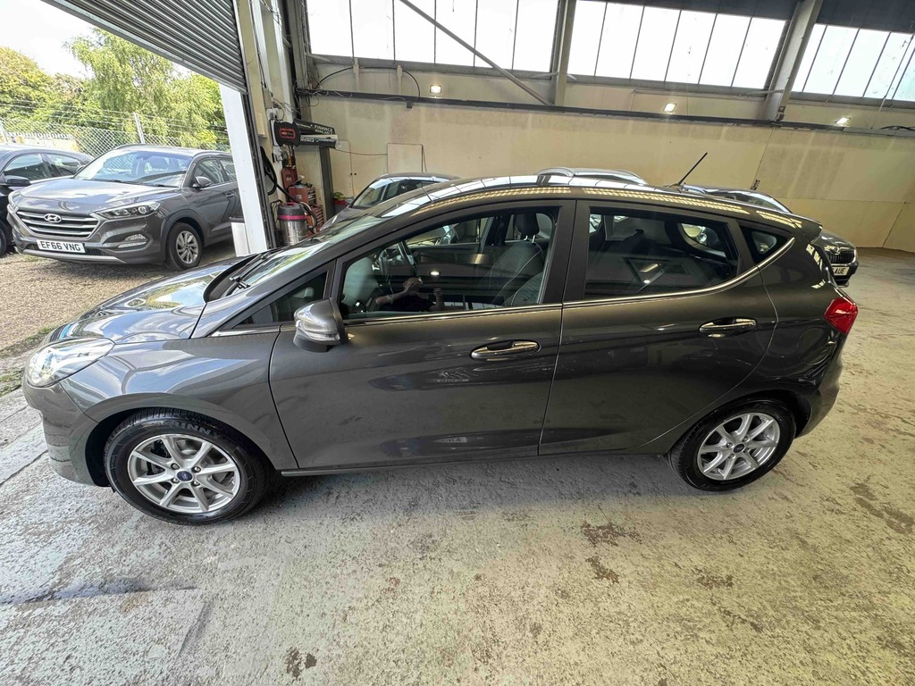 Ford Fiesta 1.1 Zetec GC17CXV Grey #3