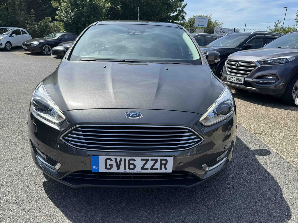 Ford Focus 1.5 Tdci 120 Titanium X Grey