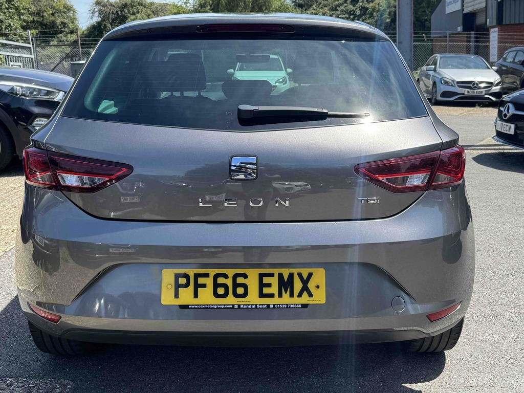 Seat Leon 1.6 Tdi 110 Se Dynamic Technology Dsg Grey #4