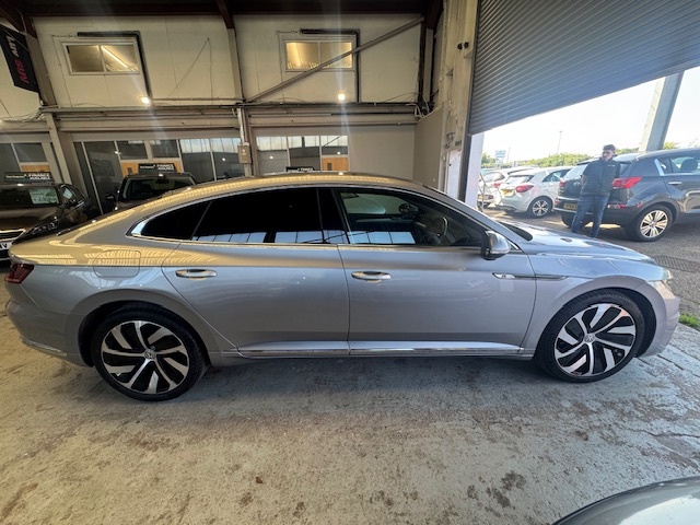 Volkswagen Arteon 2.0 Tsi R-line 190Ps Dsg Pan Roof, Rear View Cam Black #7