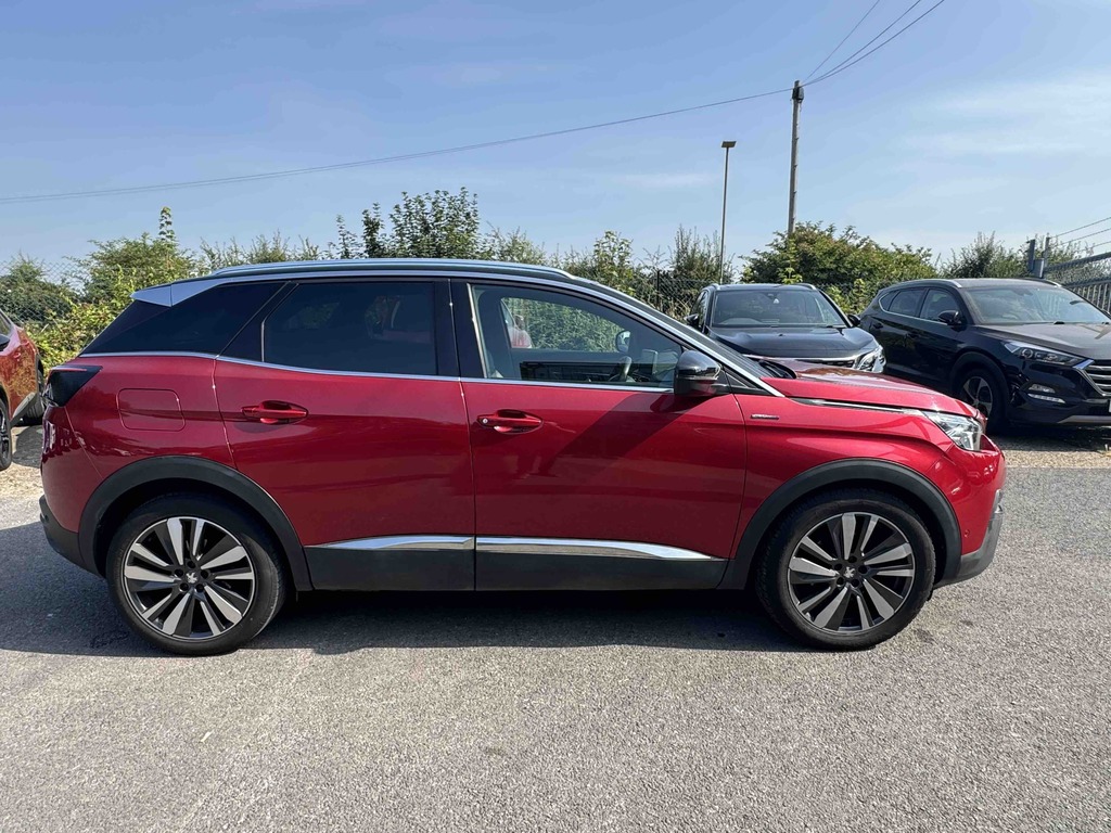 Peugeot 3008 1.5 Bluehdi Gt Line Premium Eat8 Red #2