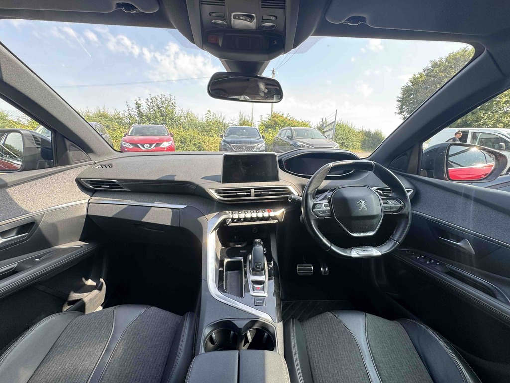 Peugeot 3008 1.5 Bluehdi Gt Line Premium Eat8 Red #5