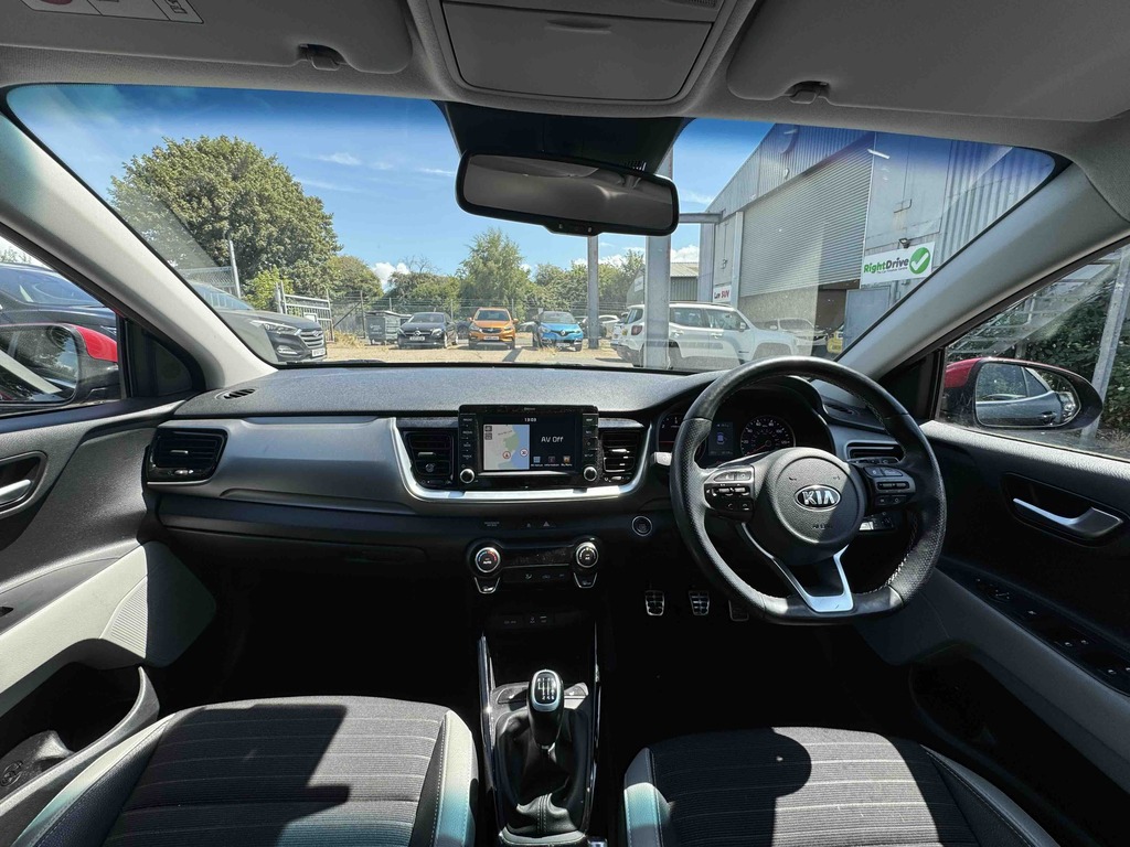 Kia Stonic 1.6 Crdi First Edition Black #4