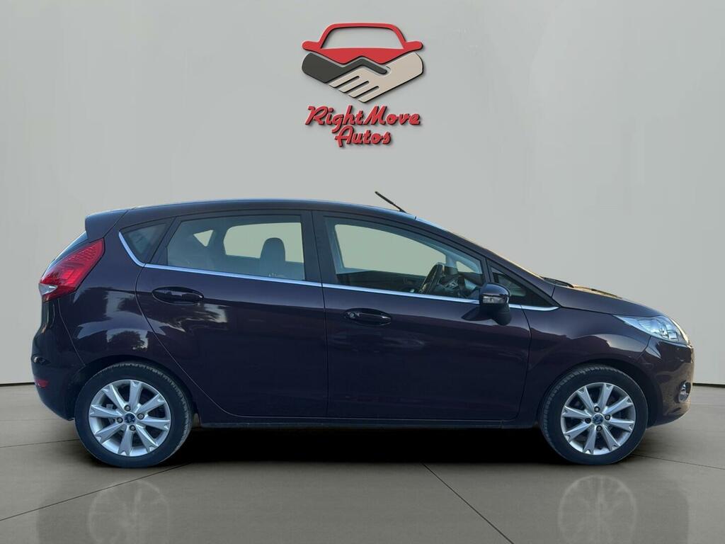 Ford Fiesta Zetec Red #6