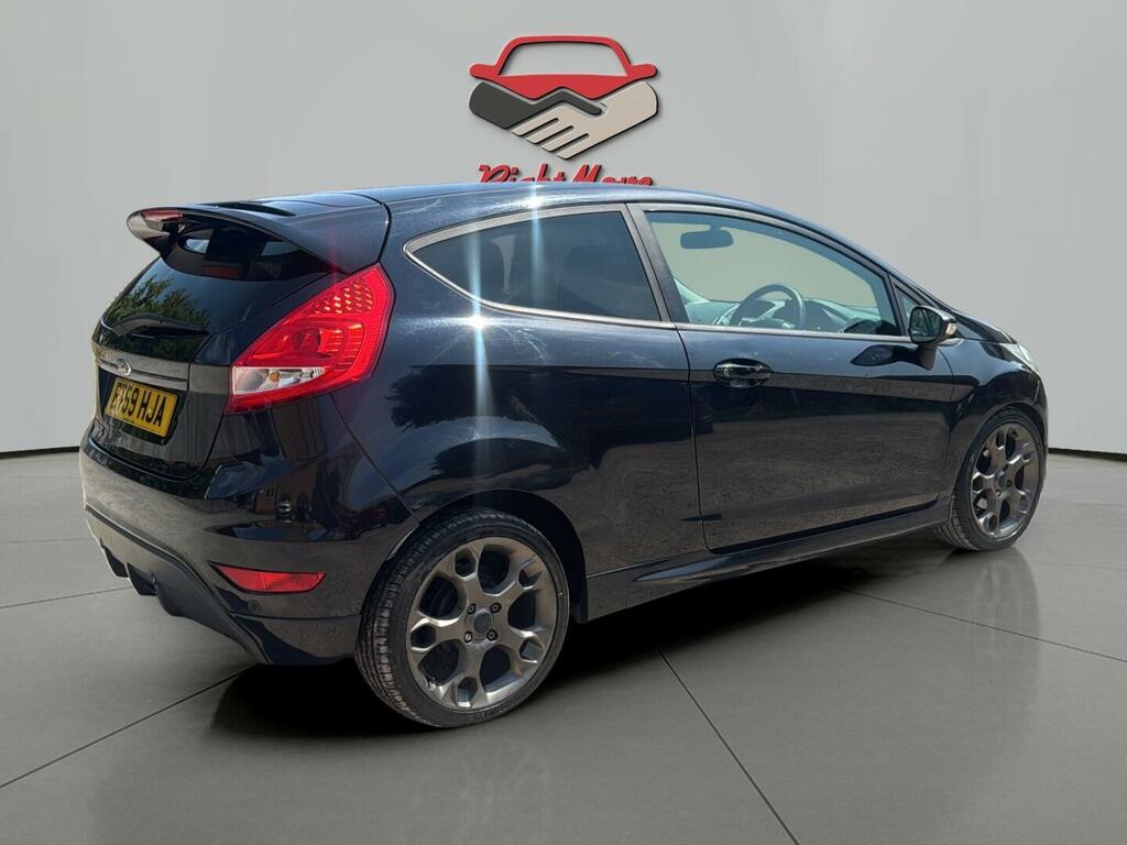Ford Fiesta Edge U4816 Ulez Red #5