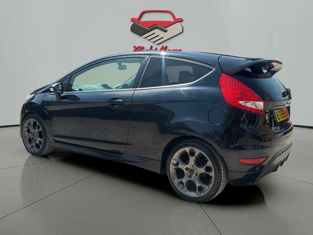 Ford Fiesta Edge U4816 Ulez Red #3