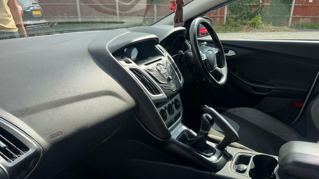 Ford Focus 1.6 Zetec Euro 5 Silver #18