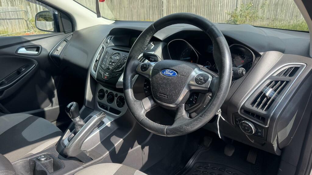Ford Focus 1.6 Zetec Euro 5 Silver #9