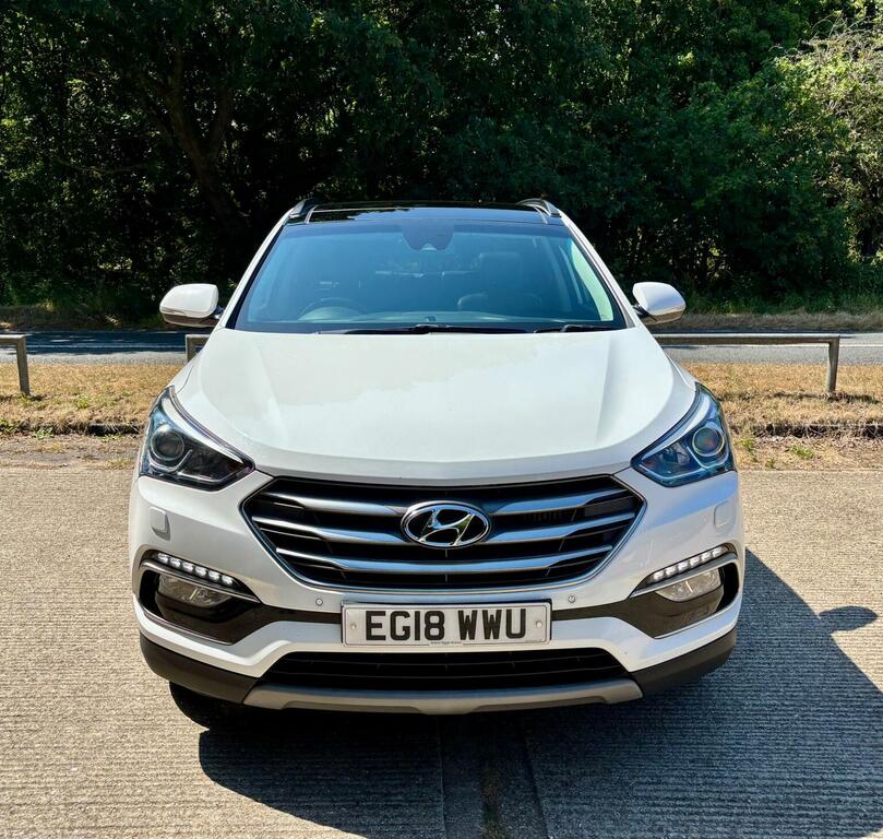 Hyundai Santa Fe Suv 2.2 Crdi Blue Drive Premium Se 4Wd Euro 6 Ss White #2
