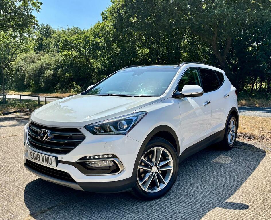 Hyundai Santa Fe Suv 2.2 Crdi Blue Drive Premium Se 4Wd Euro 6 Ss White #3