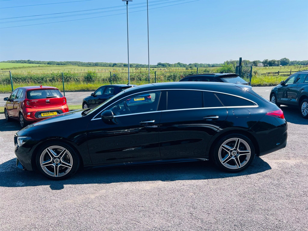 Mercedes-Benz CLA Class 1.3 H Mhev Amg Line Executive Shooting Brake 7G- Black #5