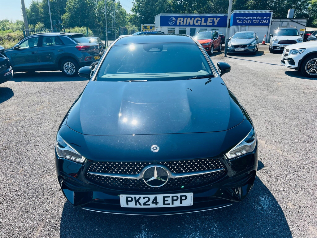 Mercedes-Benz CLA Class 1.3 H Mhev Amg Line Executive Shooting Brake 7G- Black #3