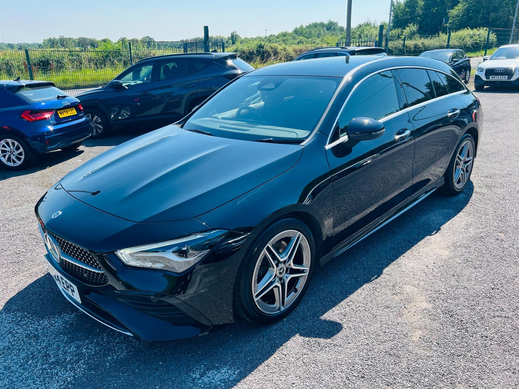 Mercedes-Benz CLA Class 1.3 H Mhev Amg Line Executive Shooting Brake 7G- Black #4