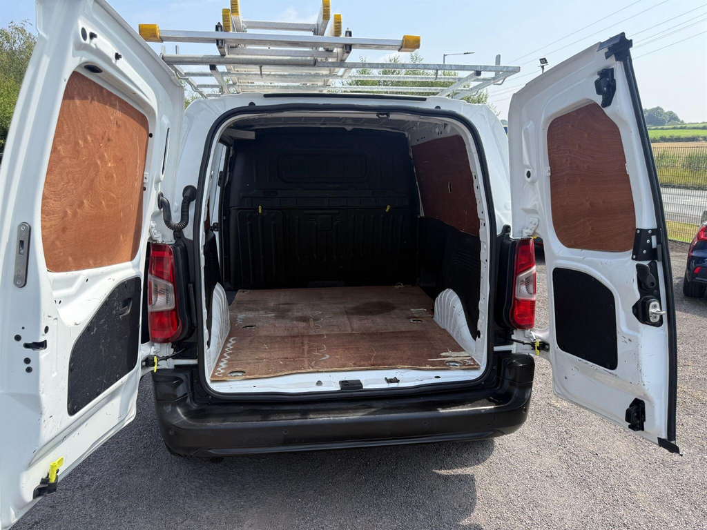 Peugeot Partner Mpv Grey #32