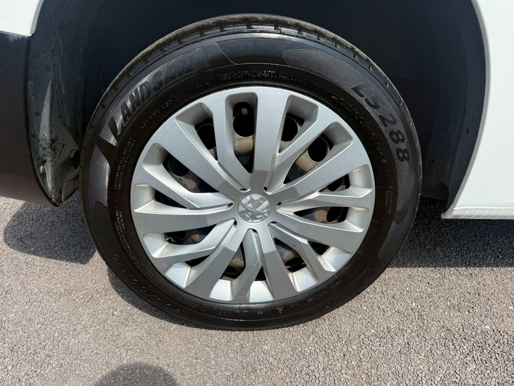 Peugeot Partner Mpv Grey #11