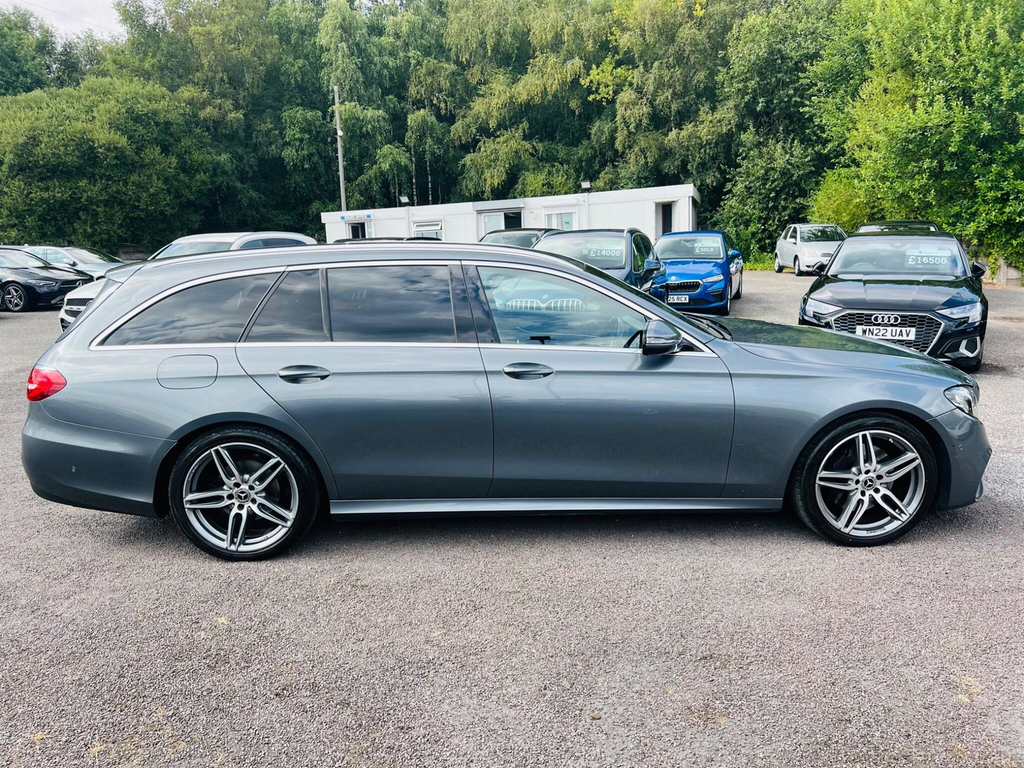 Mercedes-Benz E Class E220d Amg Line 9G-tronic White #8