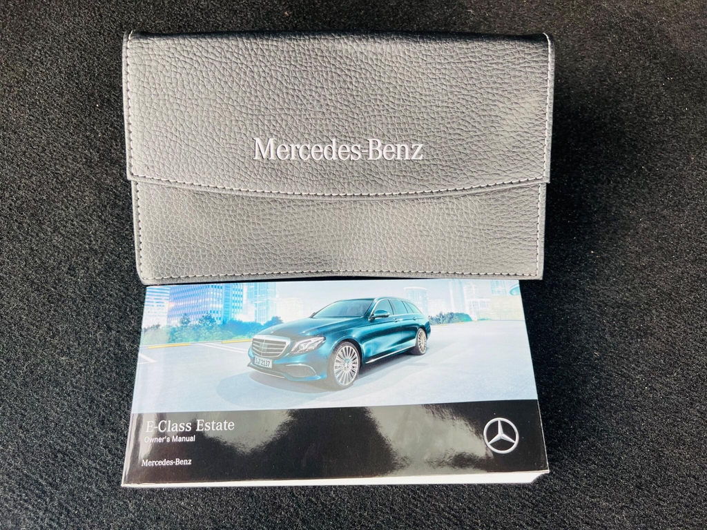 Mercedes-Benz E Class E220d Amg Line 9G-tronic White #41