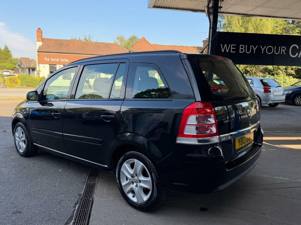 Vauxhall Zafira 1.6 16V Exclusiv Euro 5 Black #3