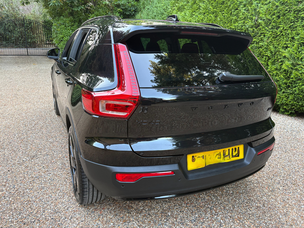 Volvo XC40 Petrol Silver #35