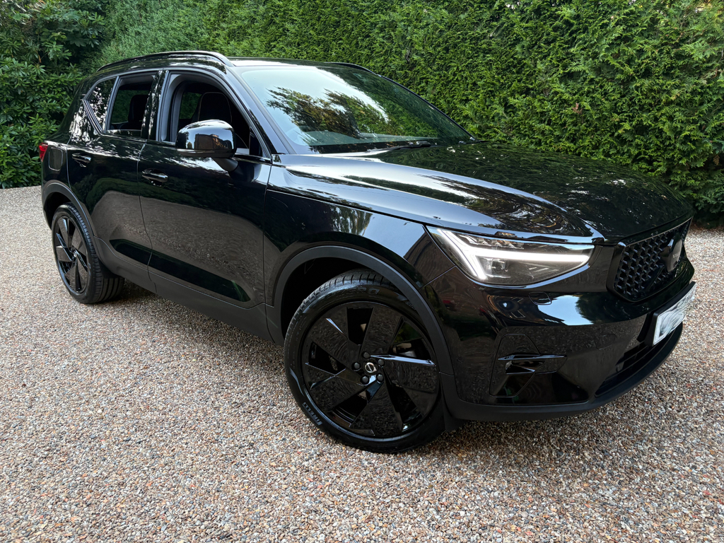 Volvo XC40 Petrol Silver #26