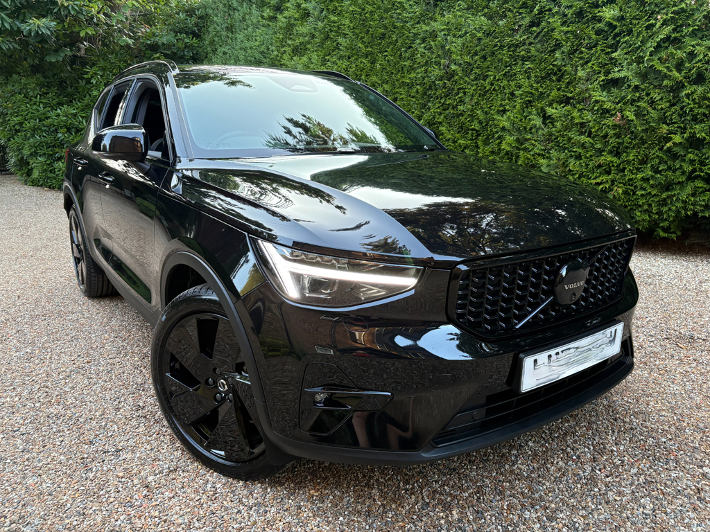 Volvo XC40 Petrol Silver #28