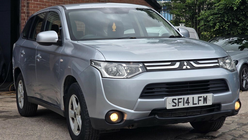 Mitsubishi Outlander 2.2 Di-d Gx2 4Wd Euro 5 Ss