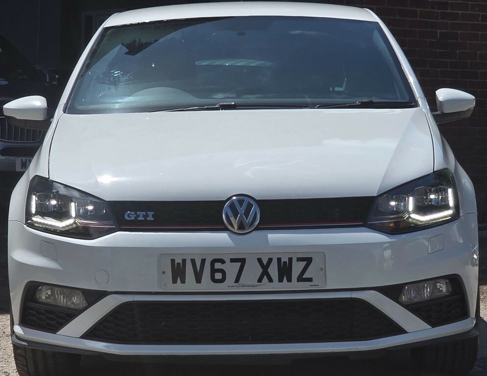 Volkswagen Polo 1.8 Tsi Gti Dsg Euro 6 Ss WV67XWZ White #2