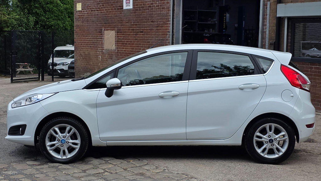 Ford Fiesta 1.25 Zetec Euro 6 PO65ZDS #5