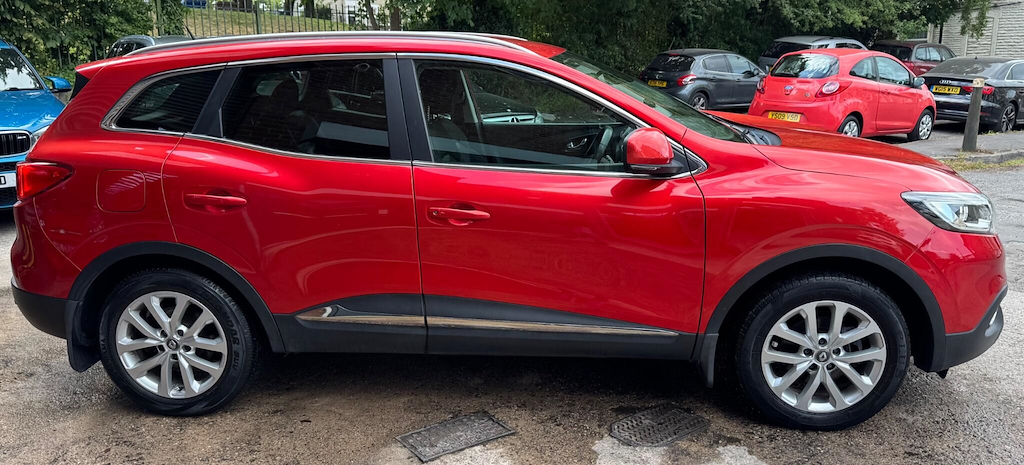 Renault Kadjar 1.5 Dci Dynamique Nav Euro 6 Ss MT18BFK Red #2