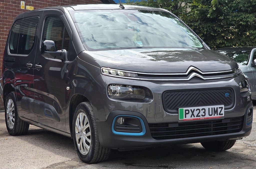 Citroen e-Berlingo 50Kwh Feel M 7.4Kw Charger 
