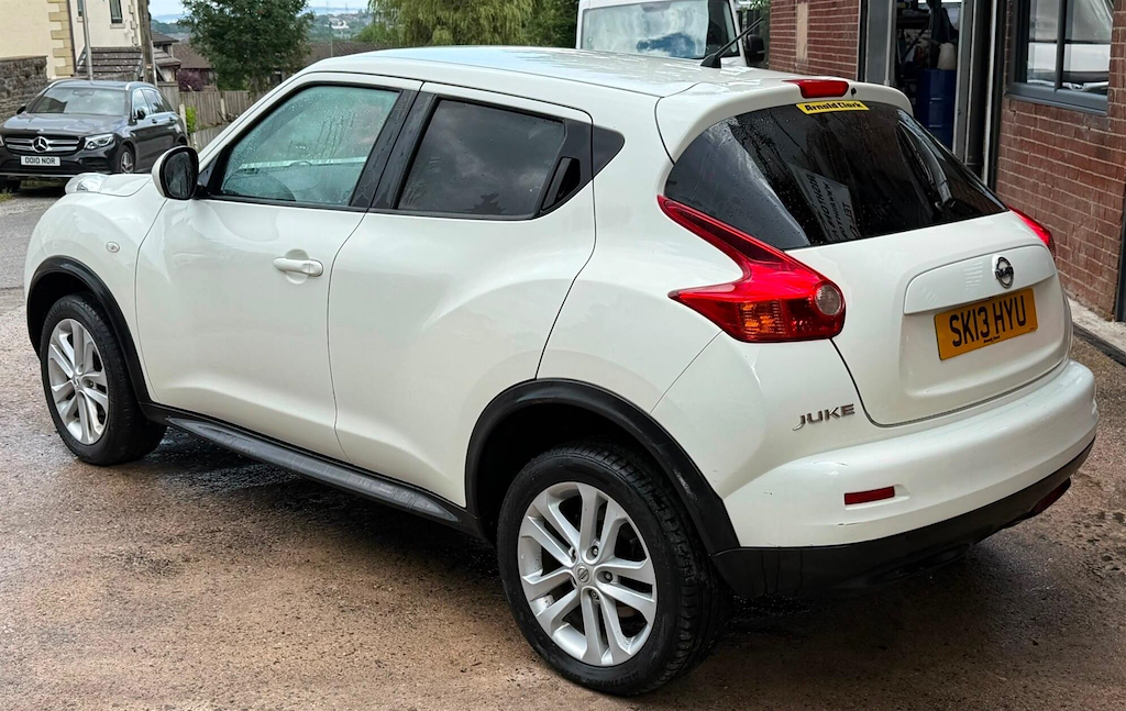 Nissan Juke 1.6 Acenta Premium Euro 5 Ss SK13HYU #6