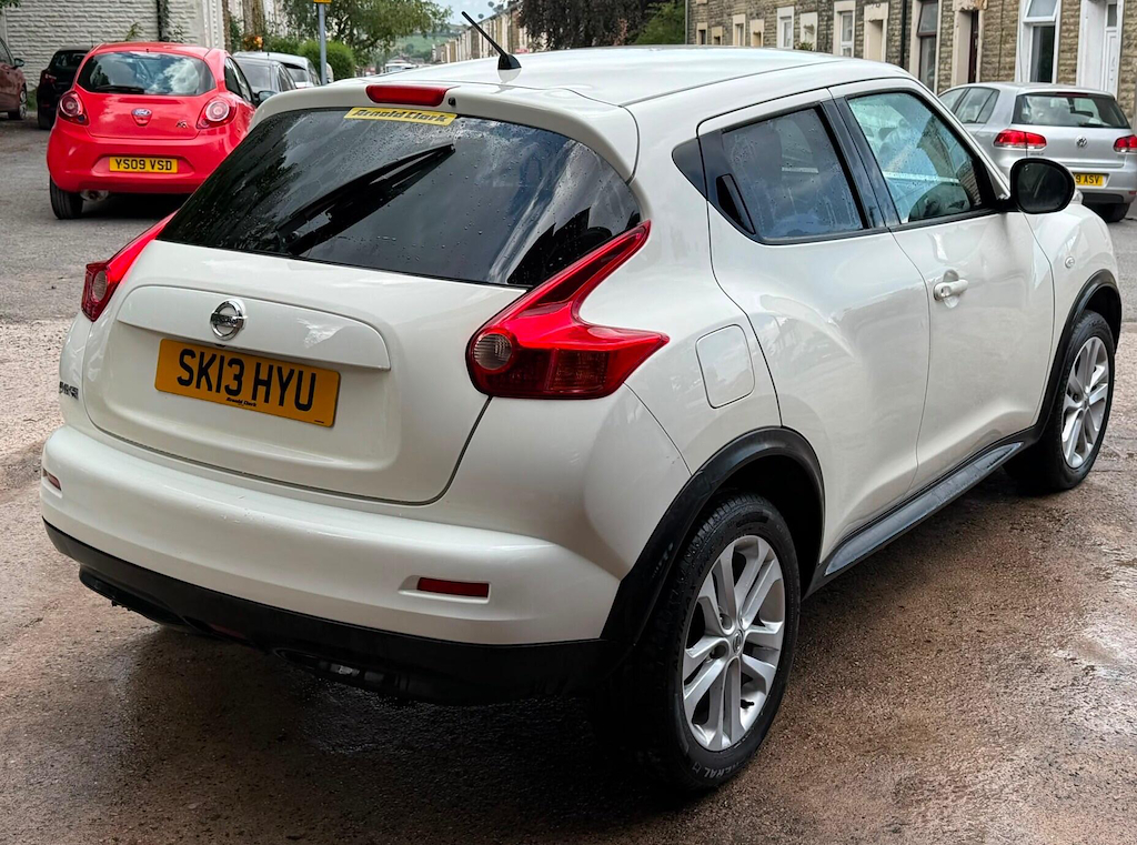 Nissan Juke 1.6 Acenta Premium Euro 5 Ss SK13HYU #3