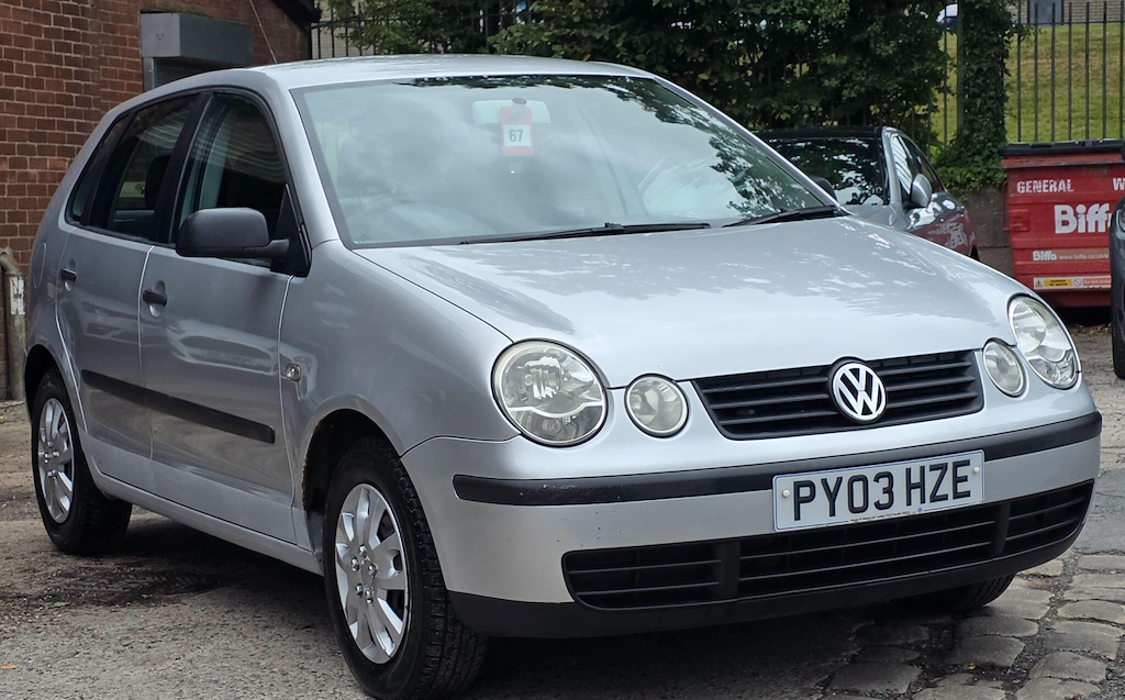 Volkswagen Polo 1.2 E #2