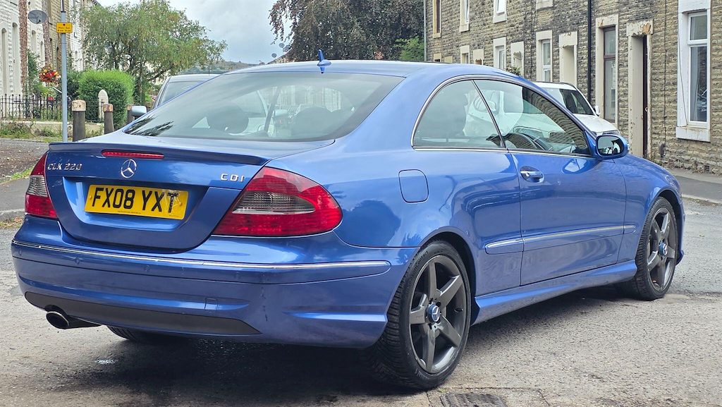 Mercedes-Benz CLK  Black #8