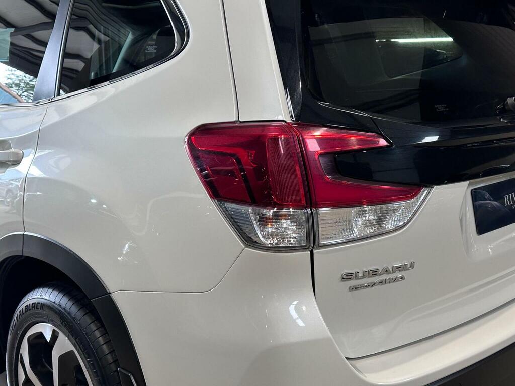 Subaru Forester 2.0I E-boxer Xe Premium Lineartronic White #48
