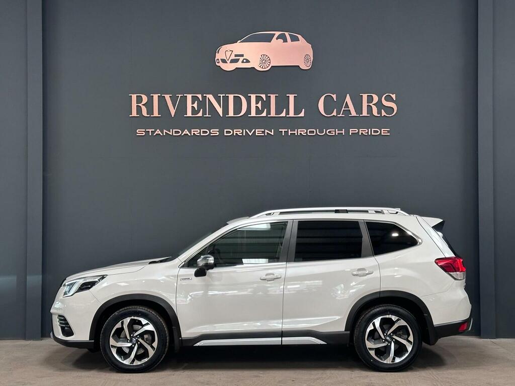 Subaru Forester 2.0I E-boxer Xe Premium Lineartronic White #8