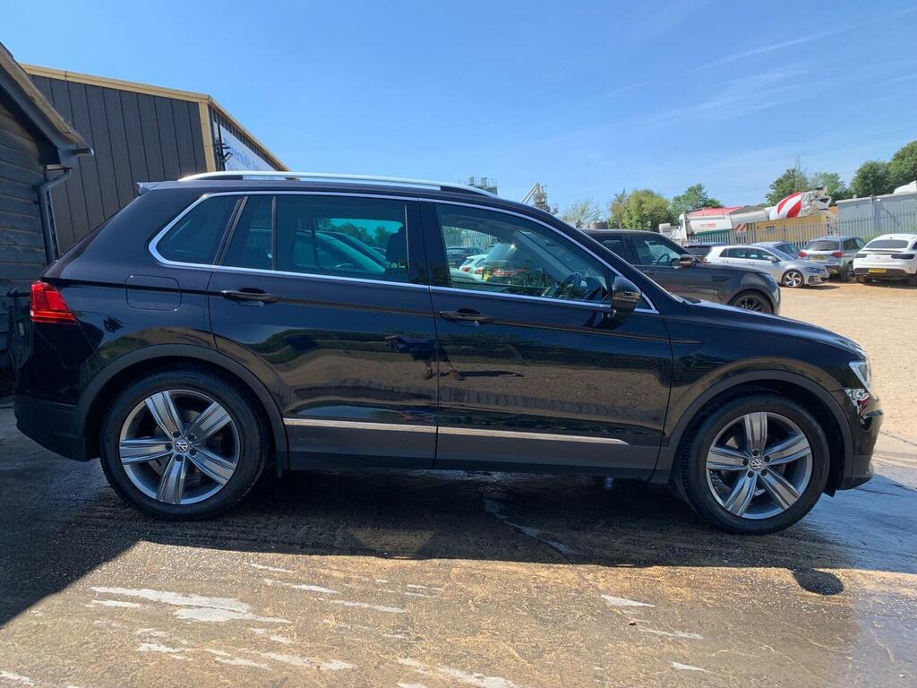Volkswagen Tiguan Tdi Match Dsg Euro 6 Ss MT19ZFY Black #6