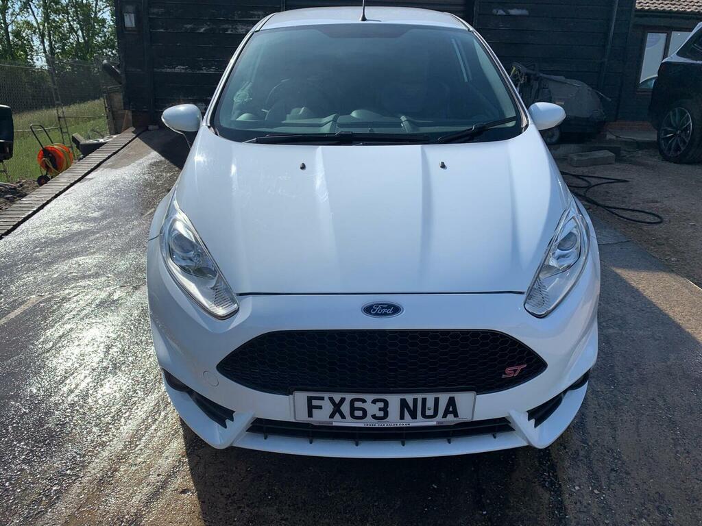Ford Fiesta Ecoboost St-1 Euro 5 White #2